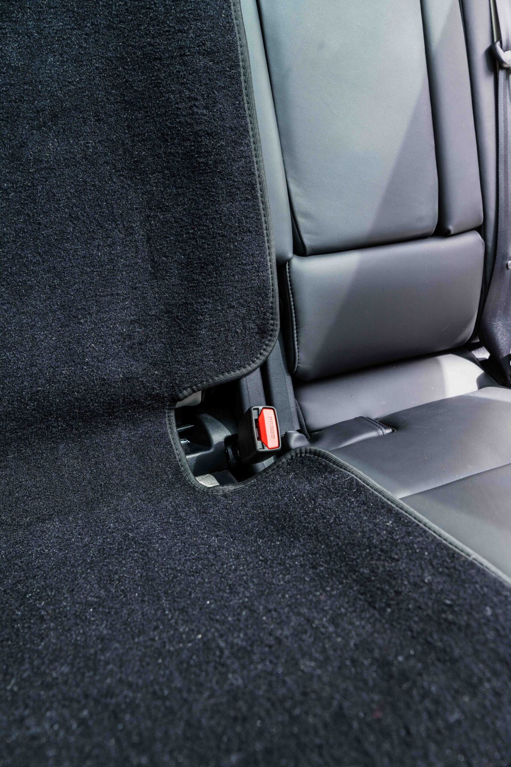 Isofix Car Seat Carpet - Image 4